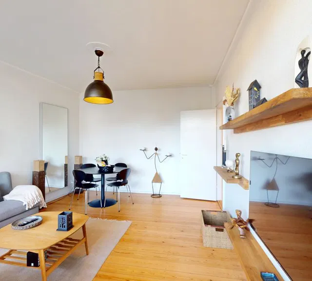 apartment Lys 3-værelses bolig med to altaner centralt i Aalborg