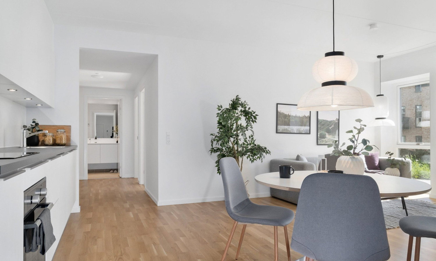 Visual presentation of the listing