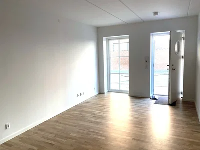 Modern ground-floor apartment with terrace - Nyenstad, Odense C - 2