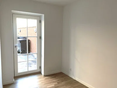 Modern ground-floor apartment with terrace - Nyenstad, Odense C - 3