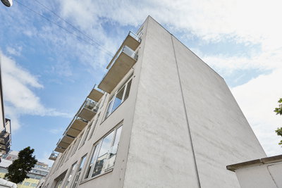 Central Studio Apartment with Sunny Balcony - Amaliegade, Aarhus C - 4