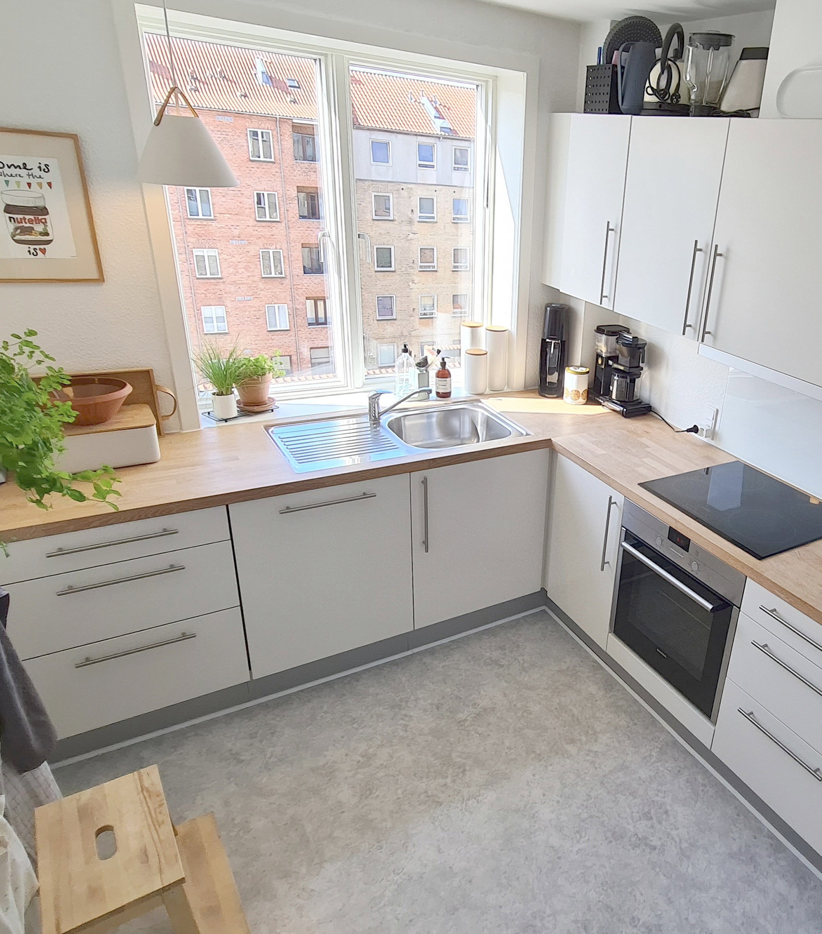 apartment 3-værelses lejlighed i Aalborg med sydvendt altan og udsigt!