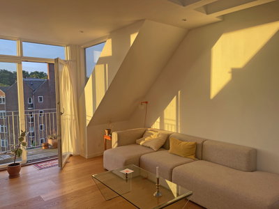 Lys penthouselejlighed med altan, tagaltan og hems - Valby Langgade, Valby - 1