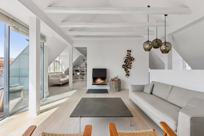 Historisk penthouse med privat tagterrasse og garage - Peder Hvitfeldts Stræde, København K - 1