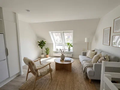 Lys og nyrenoveret 2-værelses lejlighed i to plan med central beliggenhed. - Vendersgade, Fredericia - 3