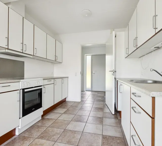 apartment Bright apartment in a green setting in Vester Hassing