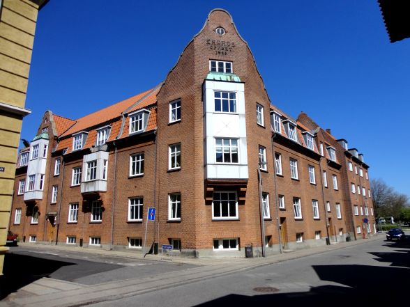 To værelses lejlighed nær centrum i Nyk F. - Skolegade, Nykøbing F - 0