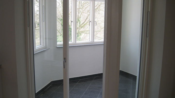 Refurbished 3-Room Apartment of 112 m² - Skibhusvej, Odense C - 3