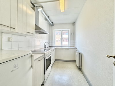 Lys 2-værelses lejlighed på 1. sal i Odense C - Schacksgade, Odense C - 2