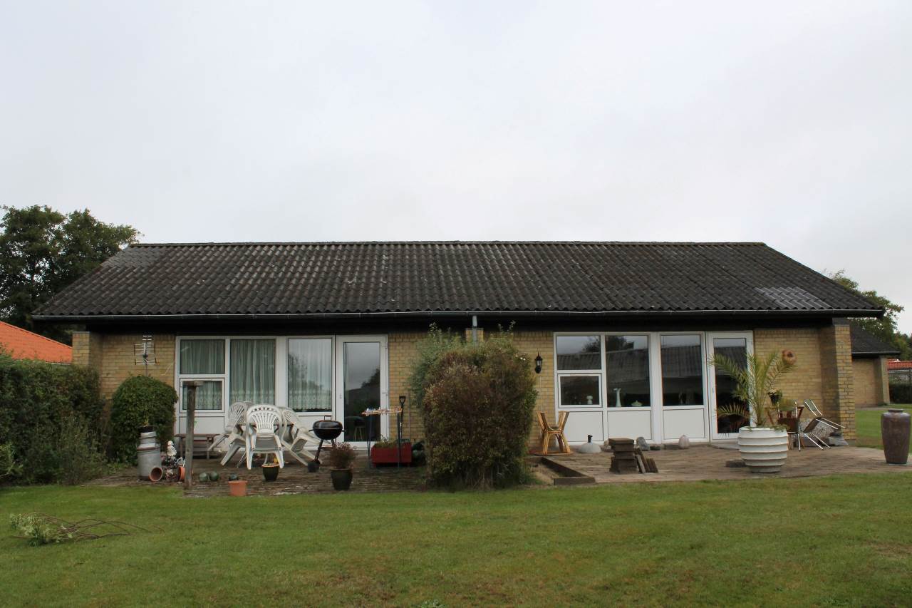 townhouse Lækkert rækkehus/hus med 2 vær i Brovst