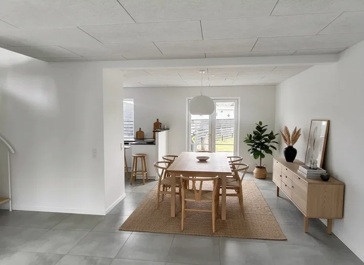 Lyst rækkehus på 109 m2 med have, egen indkørsel og moderne indretning – husdyr tilladt - Nygårdsvej, Gistrup - 0