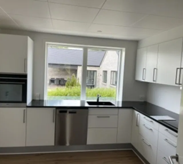 house Rummeligt hus med 6 værelser og 2 plan