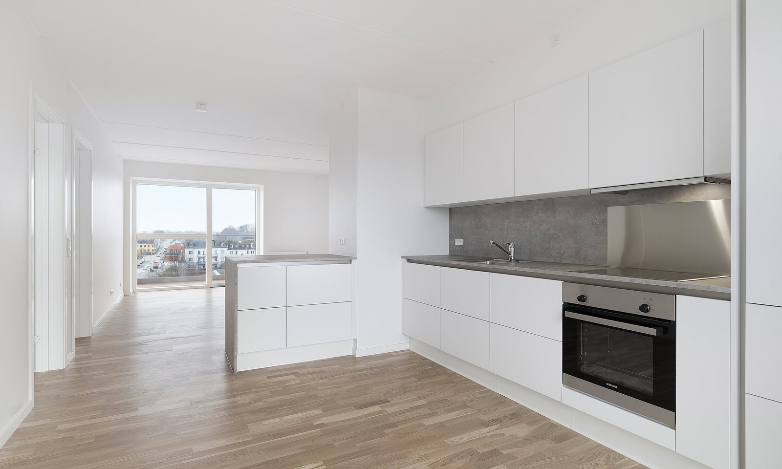Bright and Inviting 3-Room Apartment – photo 30