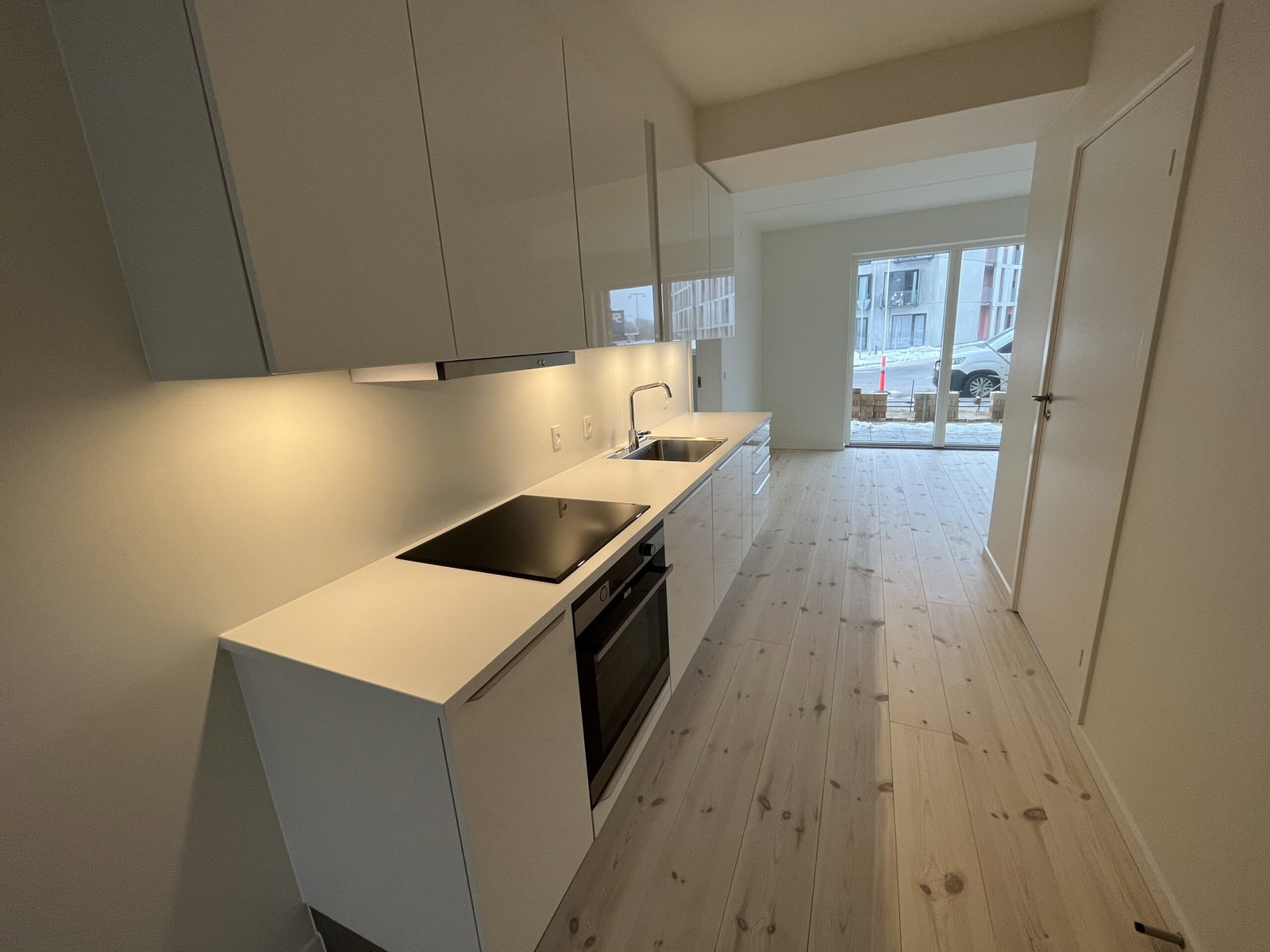 apartment 3-værelses stuelejlighed med terrasse og fitness