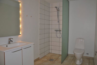 Lyst rækkehus med have, terrasse og tre værelser - Tinghøjvej, Randers NV - 3