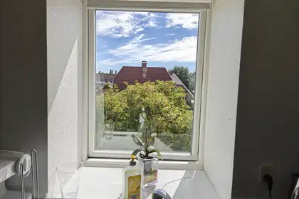 Bright 2-Room Apartment in a Quiet Neighborhood – photo 6