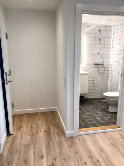 Lys 2-værelses på 62 m2 med altan og moderne, separat køkken - Samsøgade, Aalborg - 3