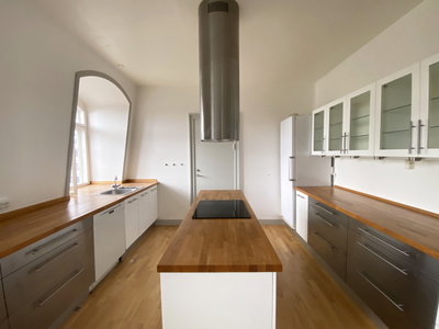 Lys og herskabelig 256 m² lejlighed på Frederiksberg - Uraniavej, Frederiksberg C - 1