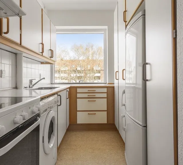 apartment Bo centralt i Horsens – lys lejlighed med stor stue og vestvendt altan