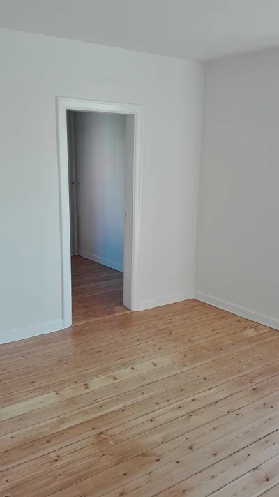 Charmerende 3-værelses på 80 m2 med altan, HTH-køkken og gode parkeringsmuligheder – tæt på centrum og fjorden - Østerbrogade, Vejle - 4