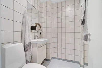 Rummelig 2-værelses lejlighed med altan på Østerbro - Strandvejen, København Ø - 1