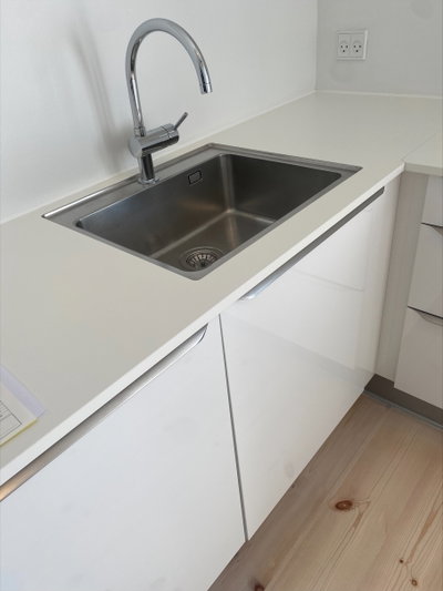 Lys 2-værelses lejlighed i Jernbanehuset med altan - Store Gråbrødrestræde, Odense C - 2