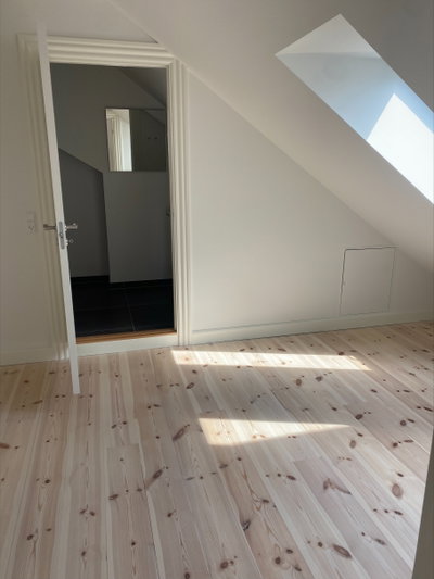Lys 2-værelses lejlighed i Jernbanehuset med altan - Store Gråbrødrestræde, Odense C - 4