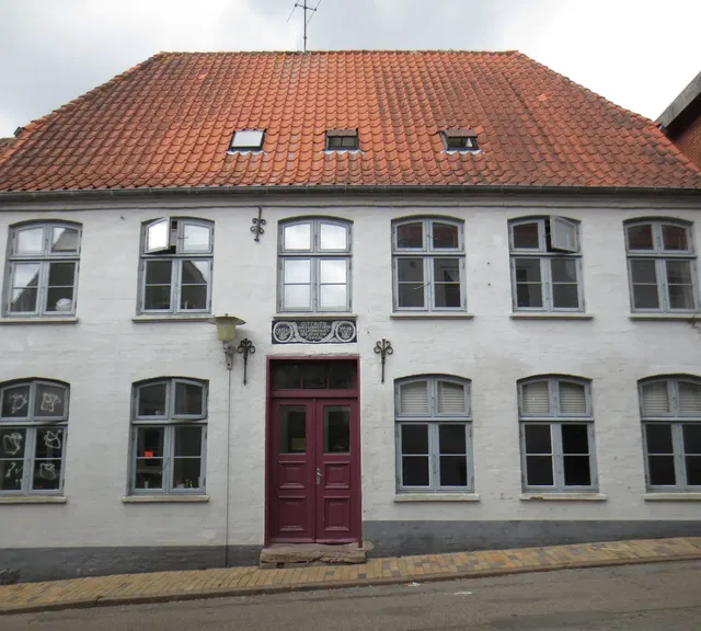 apartment Velholdt 2-værelses bolig centralt i byen