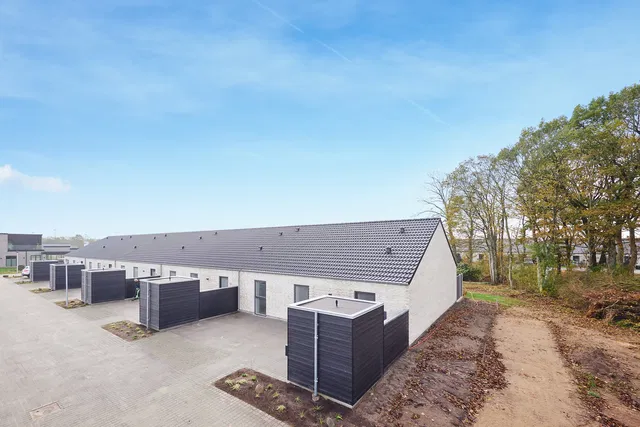 townhouse Rummeligt rækkehus med 5 værelser i Billund