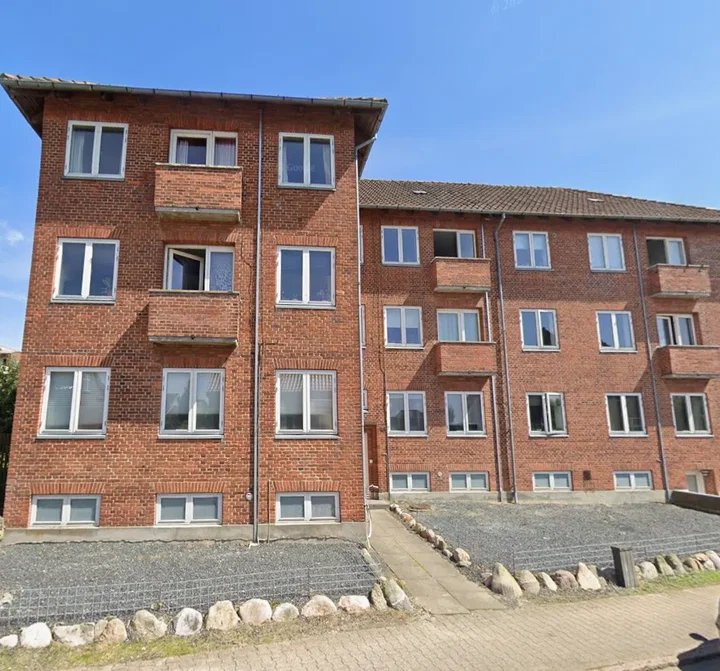Lys 3-værelses bolig med altan i fredeligt kvarter - Luthersvej, Fredericia - 0
