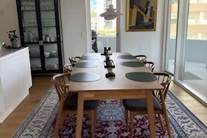 Visual presentation of the listing