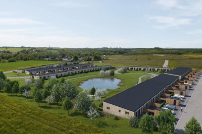 Lyst 4-værelses rækkehus med terrasser og egen p-plads - Smedjehøj Allé, Trige - 3