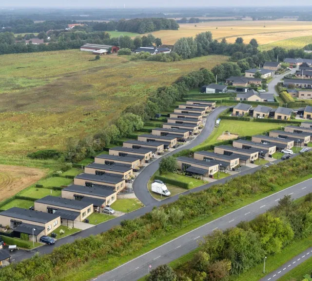 townhouse Rækkehus med højt til loftet og godt lysindfald