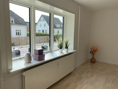 Lys toværelseslejlighed med altan i Vestbyen - Ny Kastetvej, Aalborg - 1
