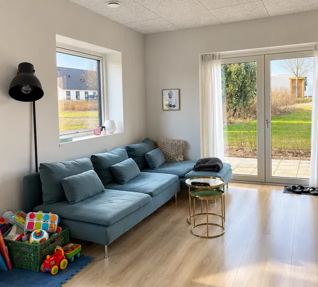 townhouse Moderne rækkehus i Vejle med terrasse og to p-pladser