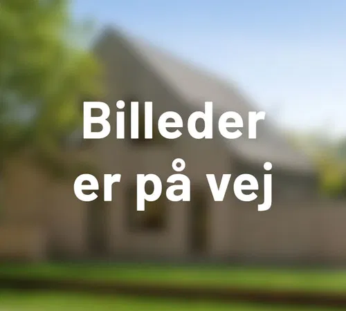 apartment Lys 1-værelses taglejlighed med loftscharme