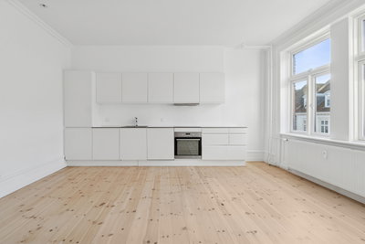 Central bylejlighed med klassiske detaljer og charme - Frederiksborggade, København K - 1