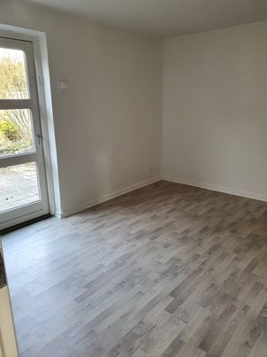 3-værelses stuelejlighed med have og terrasse - Søndergade, Give - 2