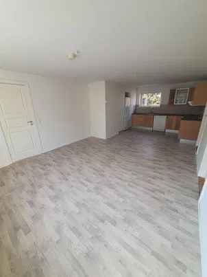 apartment 3-værelses stuelejlighed med have og terrasse