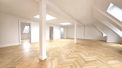 Ved det store stygge storkespringvand! - Silkegade, København K - 4