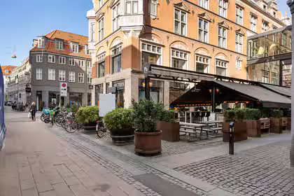 Ved det store stygge storkespringvand! – billede 9