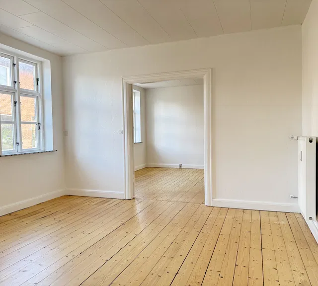 apartment Rummelig 4-værelses stuelejlighed i Mariager