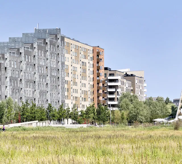 apartment Lys bolig med sol fra morgen til aften