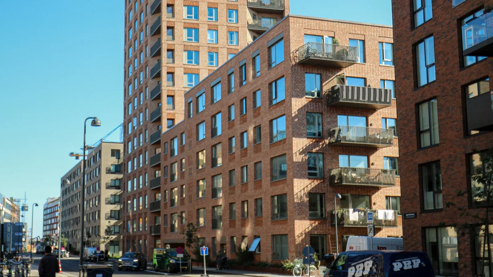 apartment 4-værelses lejlighed med altan i Valby