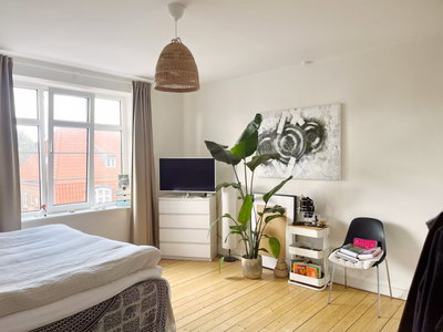 Stor og lys 4-værelses bolig på 138 m² i Aalborg - Helgolandsgade, Aalborg - 3