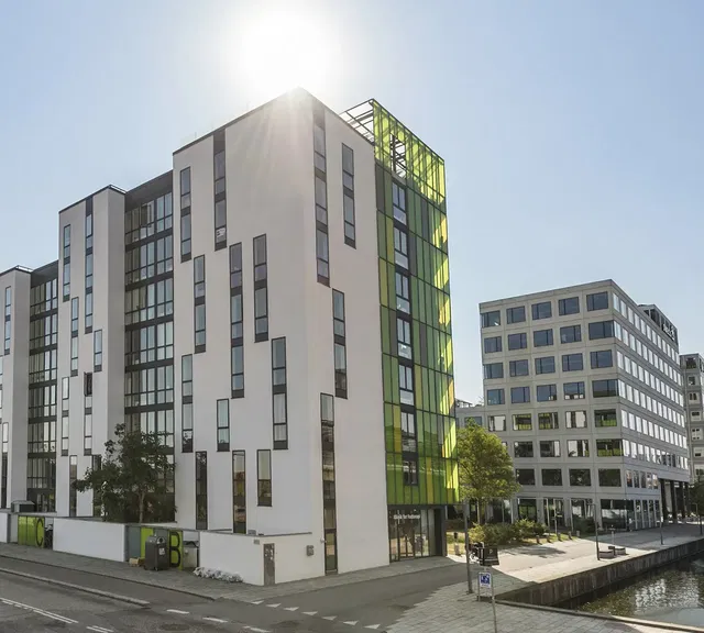 apartment 4-værelses bolig på 96 m² nær metro og natur