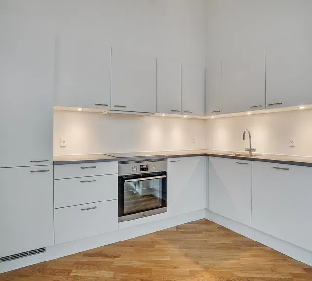 apartment Bright 3-Room Home with Balcony or Terrace