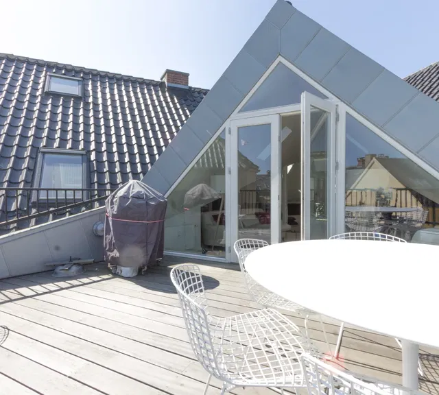 apartment Smuk lejlighed med stor tagterrasse