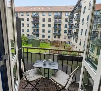 apartment Møbleret lejlighed med altan i attraktive Valby