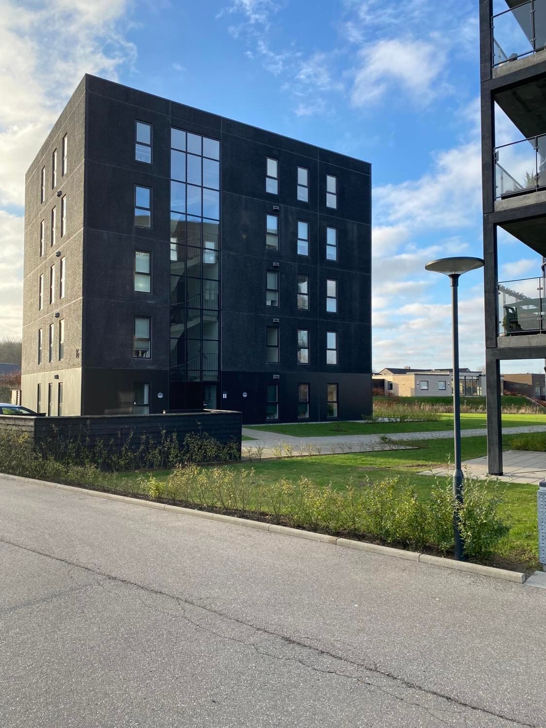 apartment 4-værelses lejlighed med udsigt og store altaner
